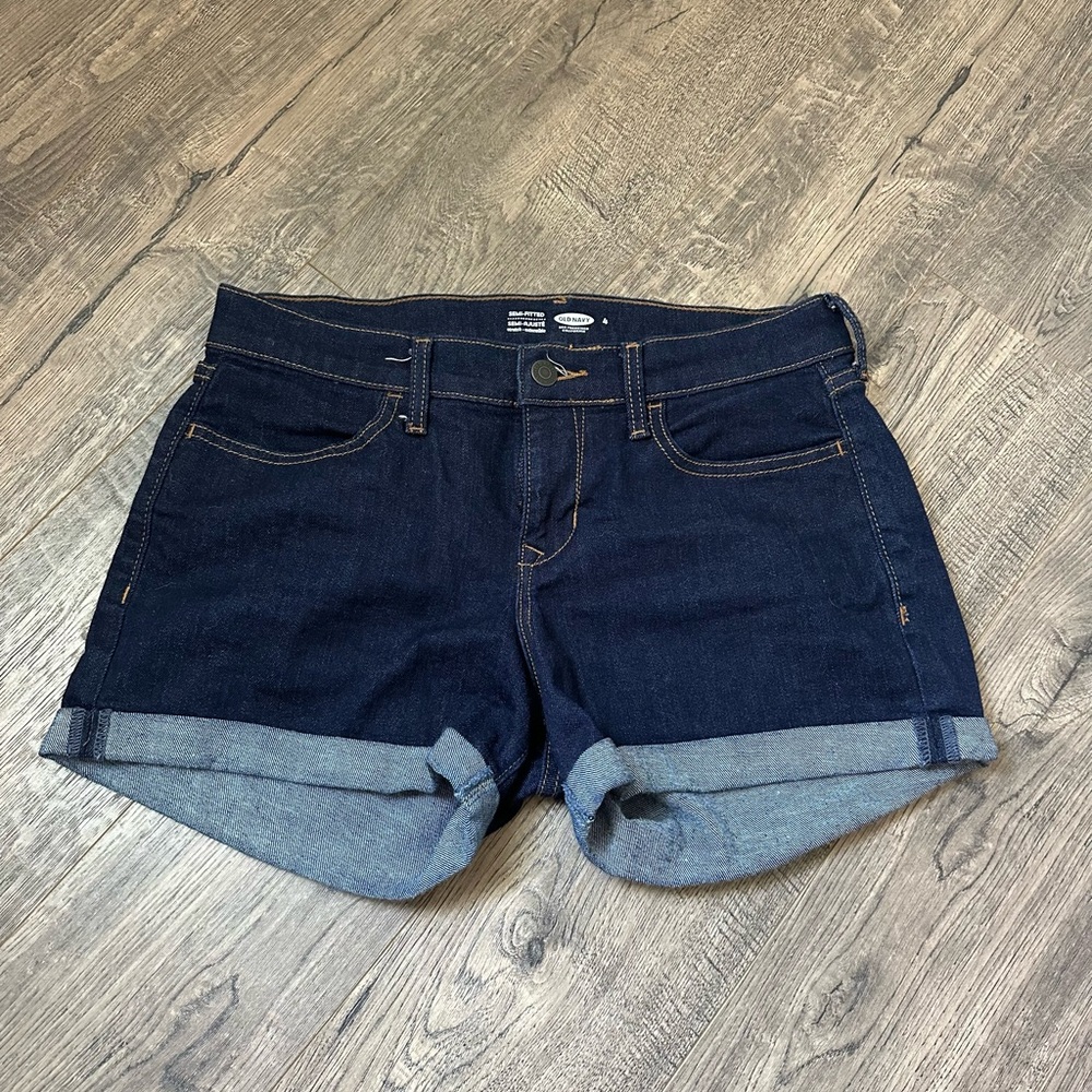 Old Navy Shorts Size 4